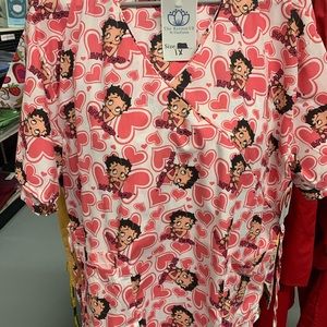 Betty Boop nurse scrub top. Tie in the back.